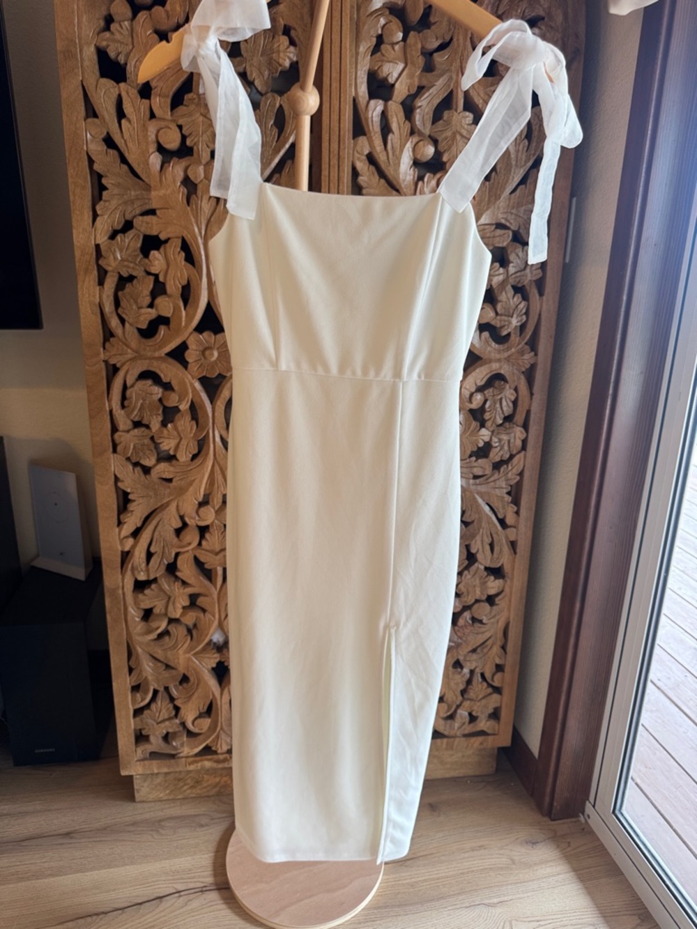Lulu's Tie-Shoulder Midi Dress - Picture 2 of 6